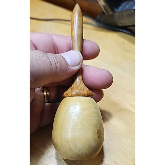 Vintage Turned Wood Salt & Pepper Shakers – Mid-Century Modern Tableware - Picture 3 of 10